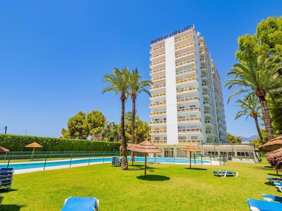 Estudio Torre De Andalucia Marbella Eksteriør billede