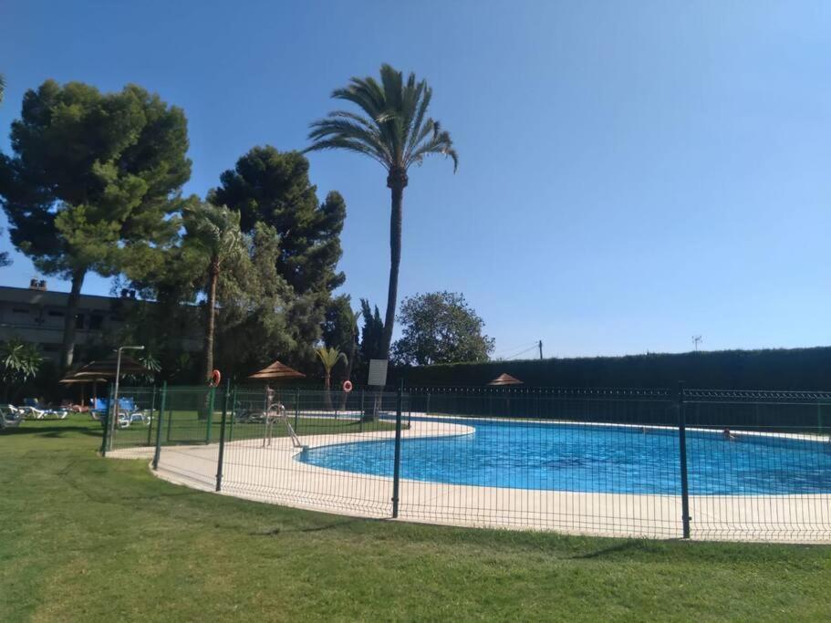Estudio Torre De Andalucia Marbella Eksteriør billede